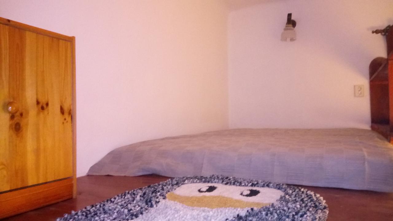Jázmin Apartman Appartamento Pécs Esterno foto